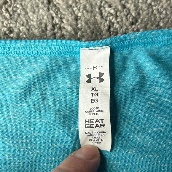 Under Armour tank - Picture 2 of 4